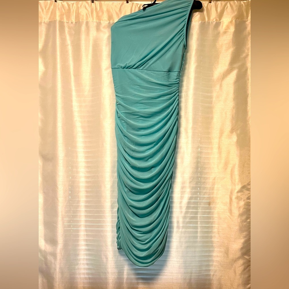One shoulder light green ruched dress size L